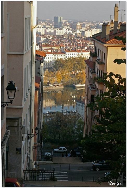 IMGP1175 copie.jpg - Cheminées sur la Saône